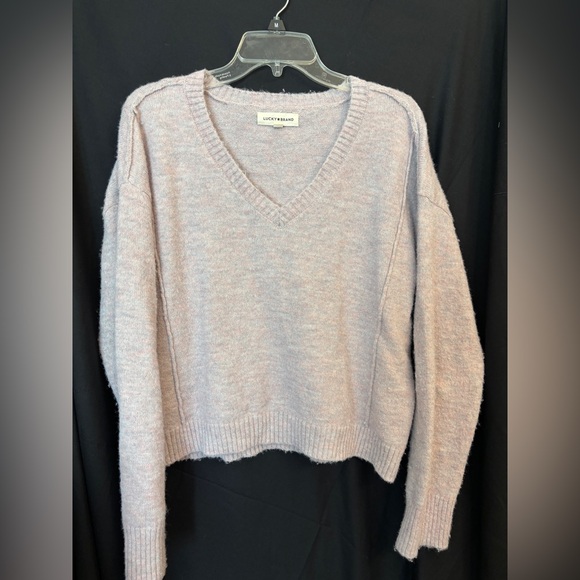 Lucky Brand Sweaters - Lucky Brand Women's Light Purple and Sparkle V-Neck Sweater Women’s Size M